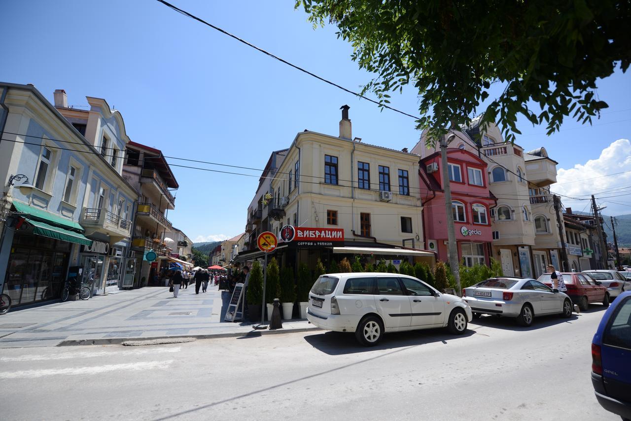 Stone Bridge Apartments Bitola Buitenkant foto